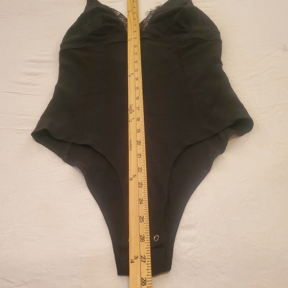 FREE PEOPLE Intimatley Free Black‎ Vneck Lacey Trim One Piece Bodysuit NWOT SZ M - Picture 8 of 9